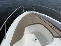 B2 Marine CAP FERRET 522 OPEN