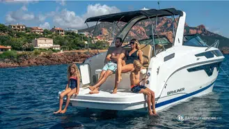 Bayliner Cierra 8