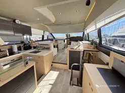 Prestige Yachts  500 Fly