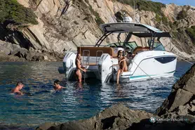 Jeanneau TH 33