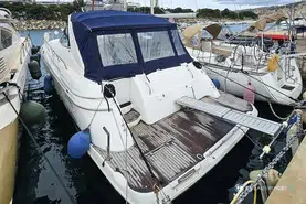 Cruisers Yachts  4270 Esprit
