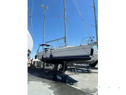 Hunter  33