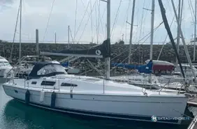 Hunter  33