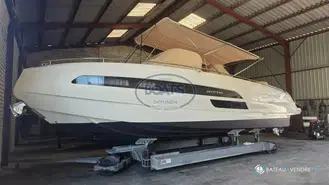 Invictus  320 GT