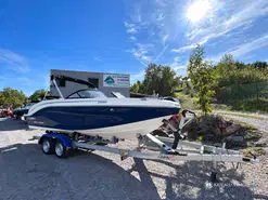 Bayliner DX 2000