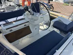 Beneteau Oceanis 411