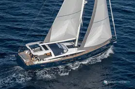 Jeanneau  65