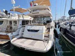 Cayman  F520