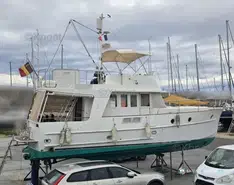 Beneteau Swift Trawler 42