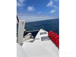 Lagoon  410