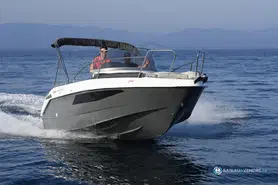 B2 Marine Cap Ferret 702