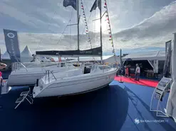 B2 Marine Blue Djinn