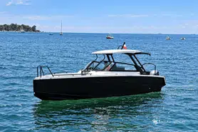 XO Boats DSCVR T-Top