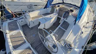 Beneteau Oceanis 43
