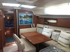 Beneteau Oceanis 43