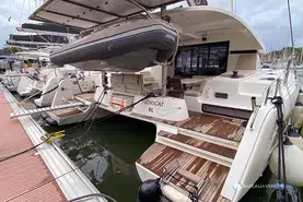 Lagoon  42