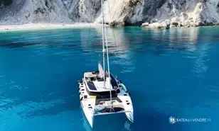 Fountaine Pajot Aura 51
