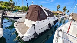 Jeanneau Prestige 30 S Hard Top
