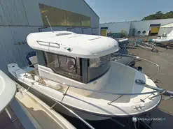 Quicksilver Captur 605 Pilothouse