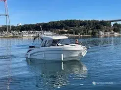 Beneteau Antares 7