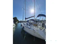 Dufour  365