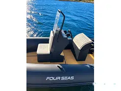 Four Seas F 5