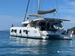 Lagoon  42