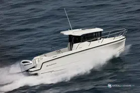 Parker  700 Pilothouse