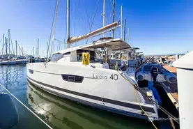 Fountaine Pajot Lucia 40