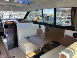 Jeanneau NC 9