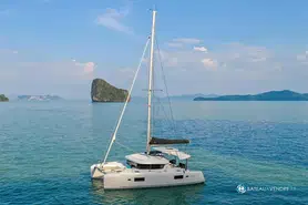 Lagoon  42