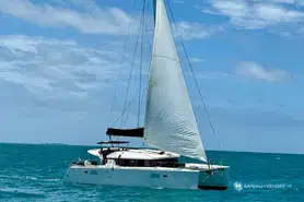 Lagoon  450