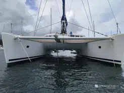 Lagoon  570
