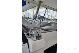 Lagoon  380