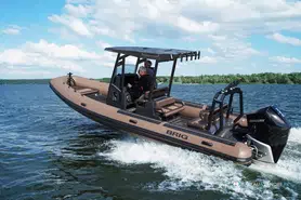 Brig Navigator 26