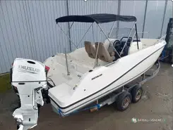 Quicksilver Activ 675 Open