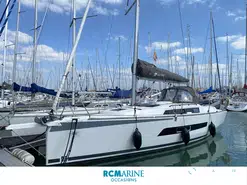 Dufour  32