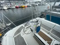 Beneteau Oceanis 351