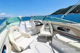 Chris Craft  245 Cuddy Cabin