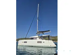 Lagoon  42