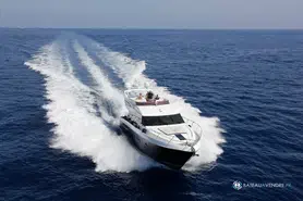 Princess  64 Fly
