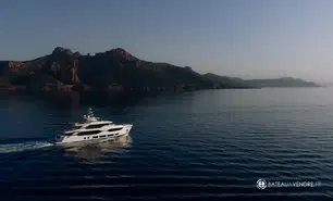 Majesty Yachts Majesty 120