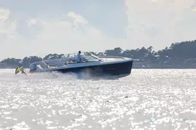 Delta Powerboats  33 Open