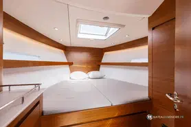 Delta Powerboats  33 Coupe