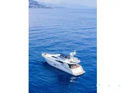 Fairline Squadron 68