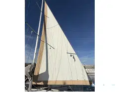 Beneteau Oceanis 38.1