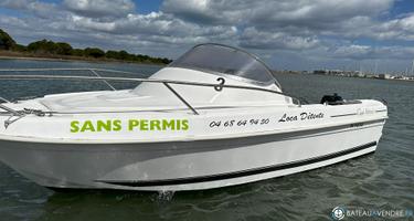 B2 Marine Cap Ferret 452 Cabin Cruiser