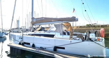 Dufour  430