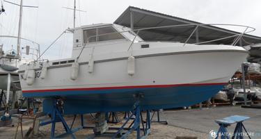 Beneteau Antares 800