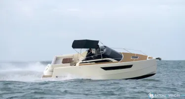 Nuva M9 Cabin